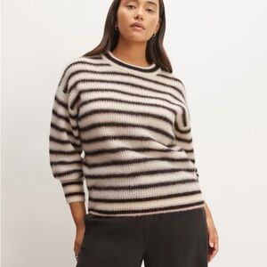 Everlane Striped The Alpaca Crew Size Small